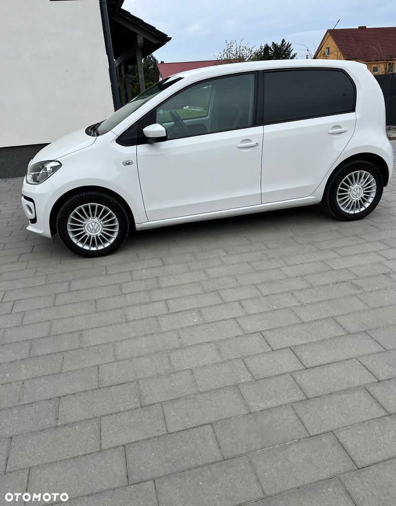 Volkswagen up! 1.0 black - 17