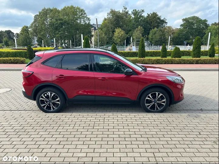 Ford Escape 2.0 EcoBoost AWD Titanium - 4