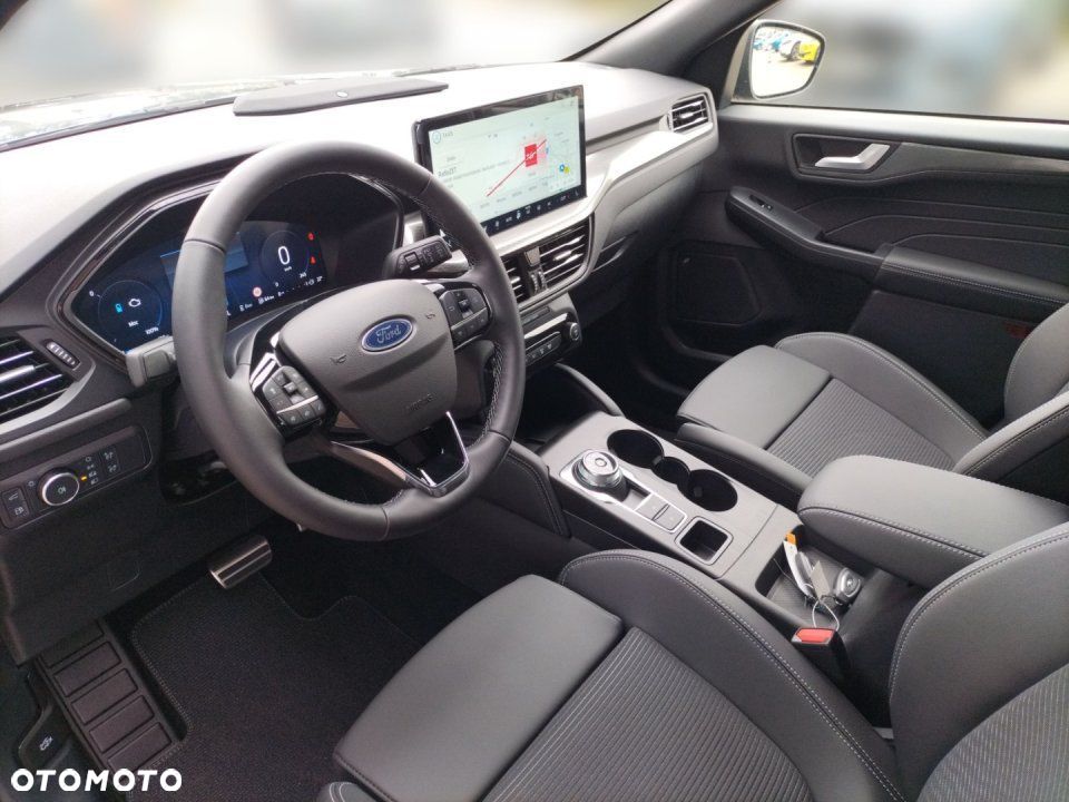 Ford Kuga - 9