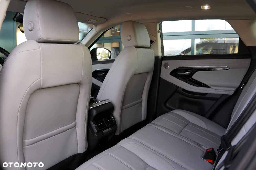 Land Rover Range Rover Evoque - 25