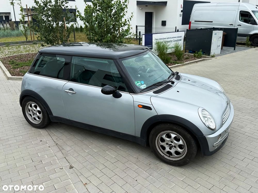 MINI Cooper - 1