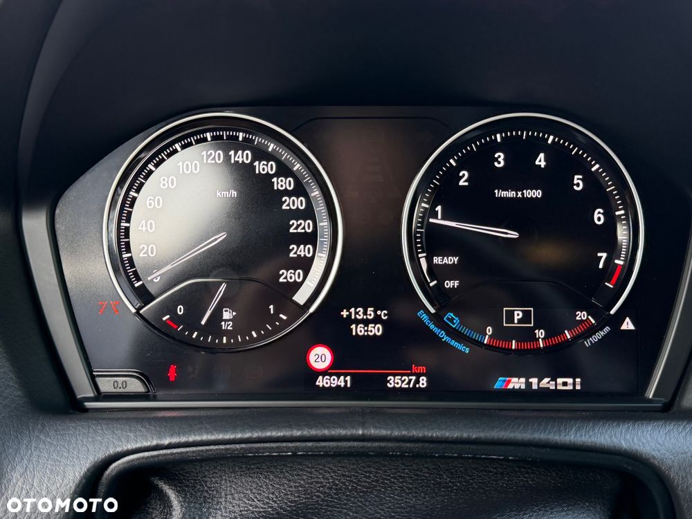 BMW 1M - 13
