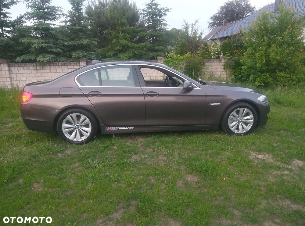 BMW Seria 5 - 10