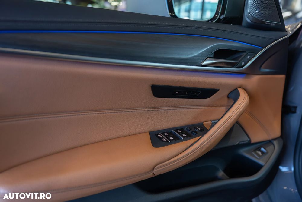 BMW Seria 5 540i xDrive Aut. - 15