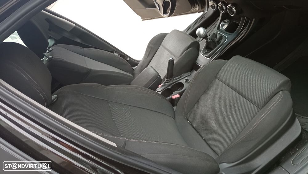 Alfa Romeo Giulietta 1.6 JTDM 16V Turismo - 14