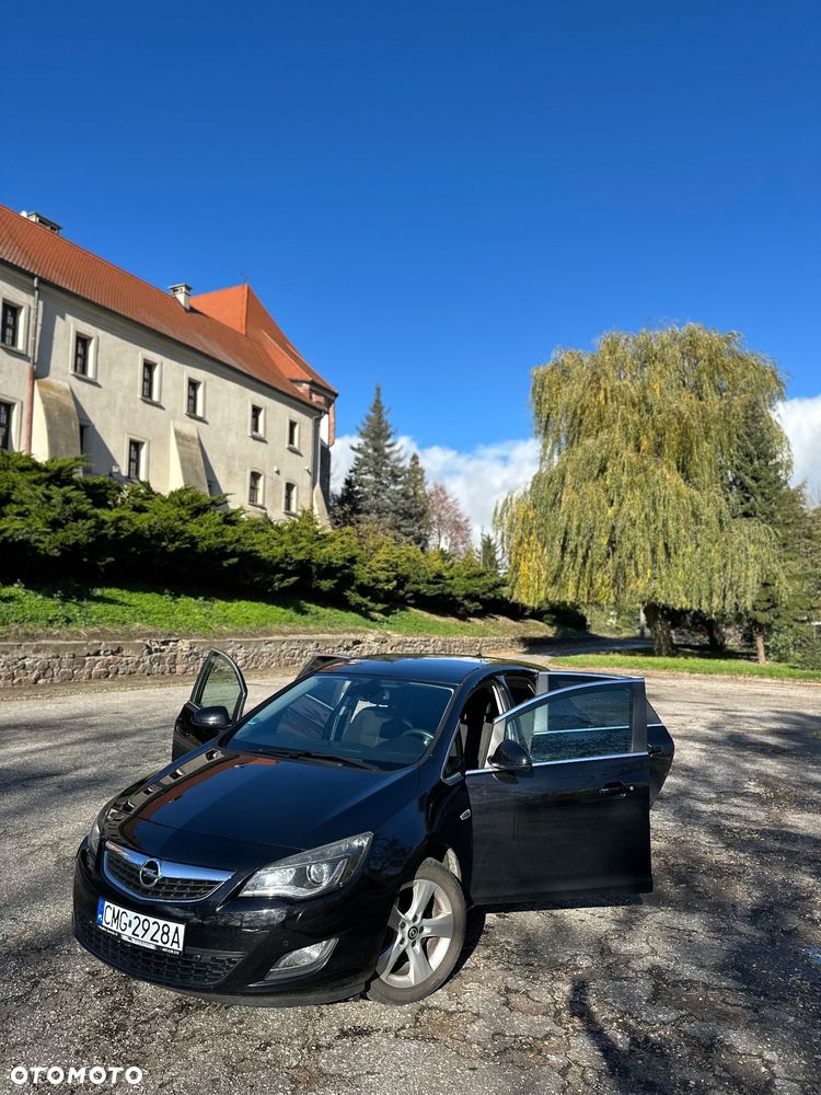 Opel Astra 1.6 Turbo Sport - 8