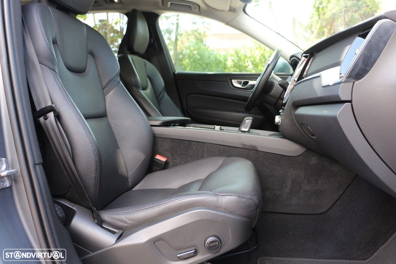Volvo XC 60 2.0 T6 PHEV Inscription AWD - 19