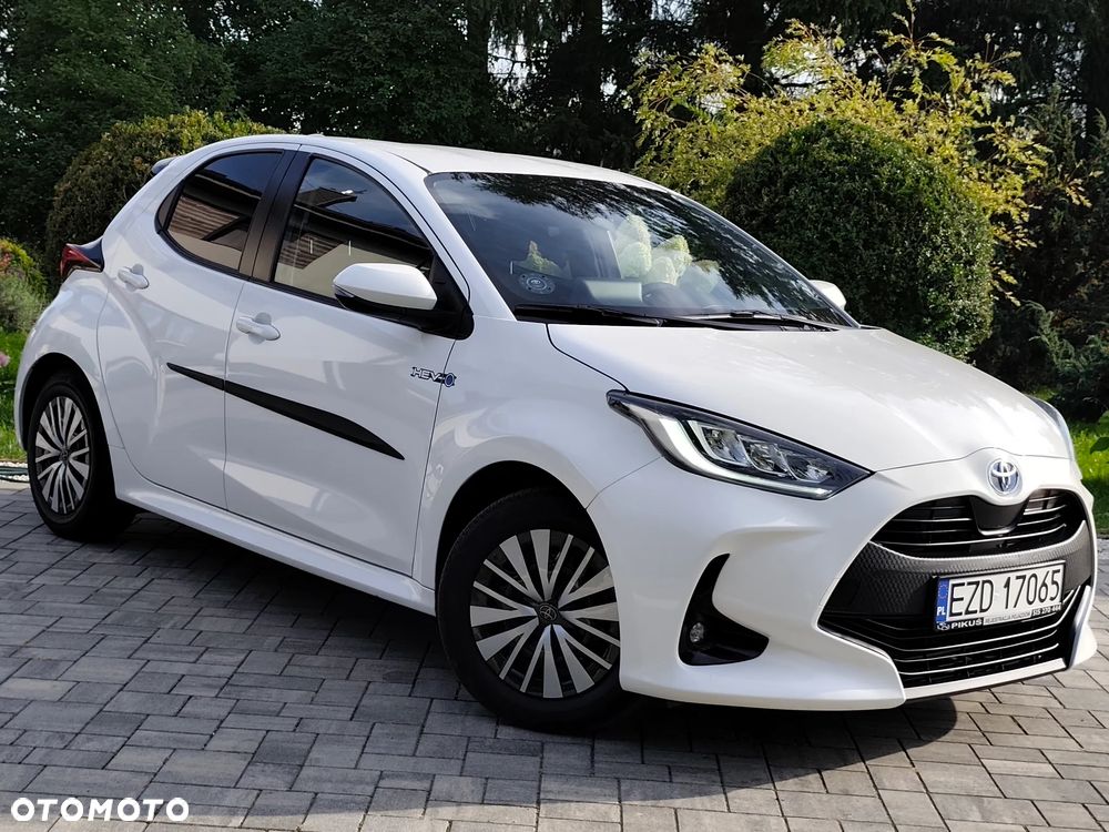 Toyota Yaris Hybrid 1.5 Premiere Edition - 2