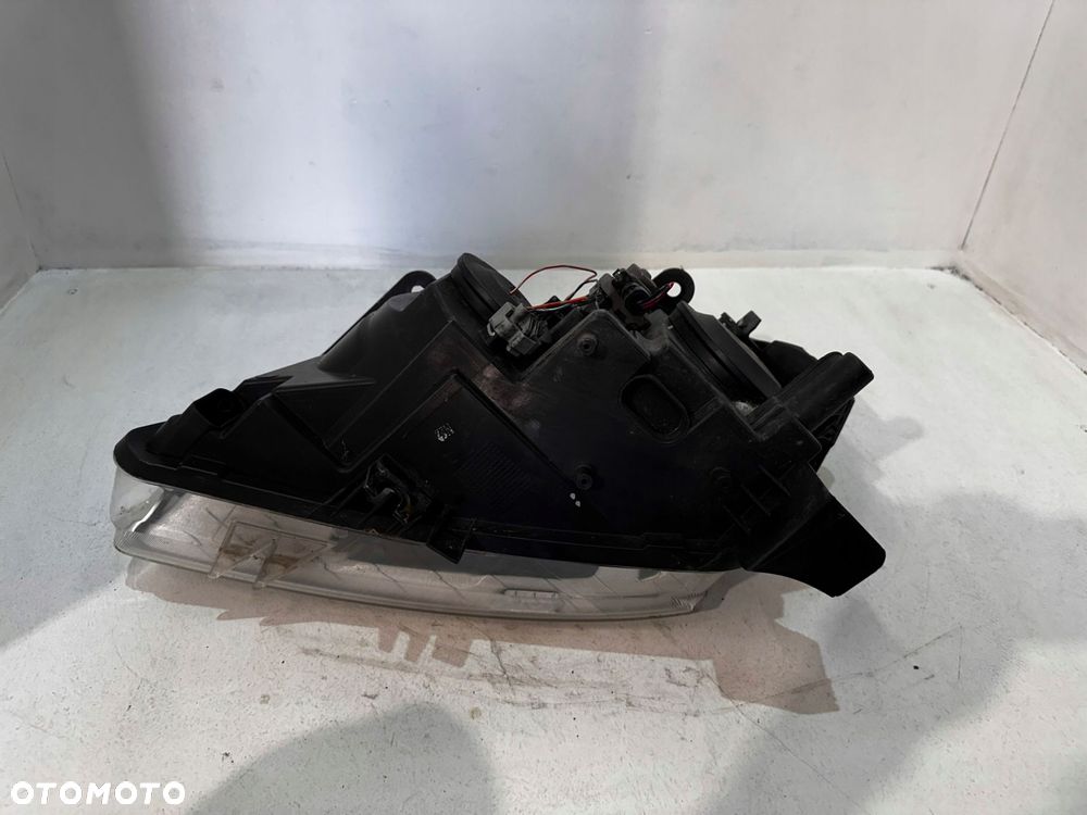 lampa prawa prawy przód 26010jd90b nissan qashqai j10 +2 09r - 10