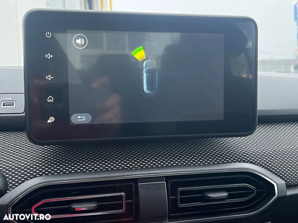 Dacia Logan TCe 90 MT6 Prestige - 16