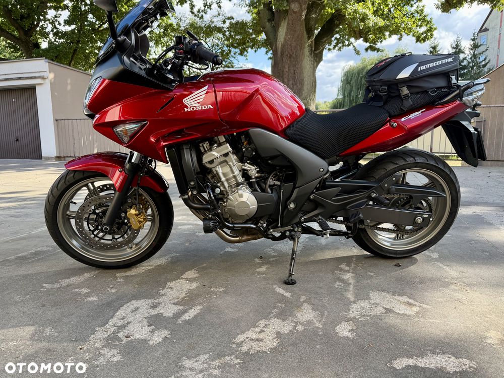 Honda CBF - 3