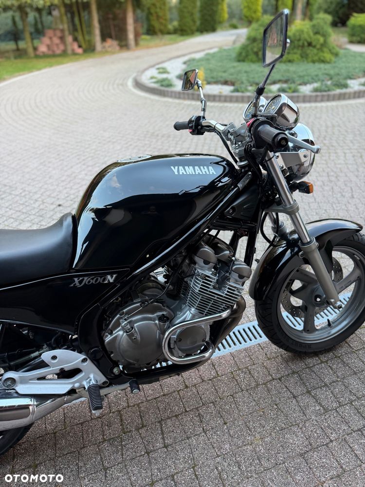 Yamaha XJ - 20