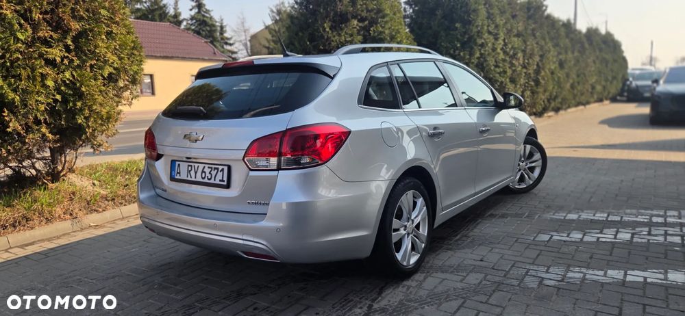 Chevrolet Cruze 1.4 T LTZ - 15