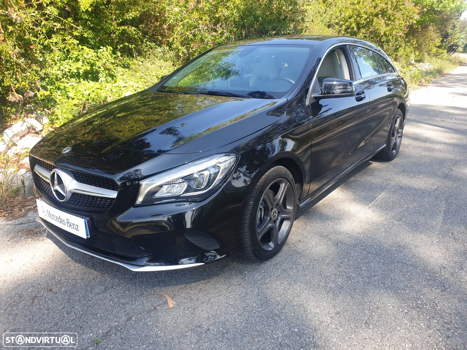 Mercedes-Benz CLA 200 d Shooting Brake Urban Aut. - 6