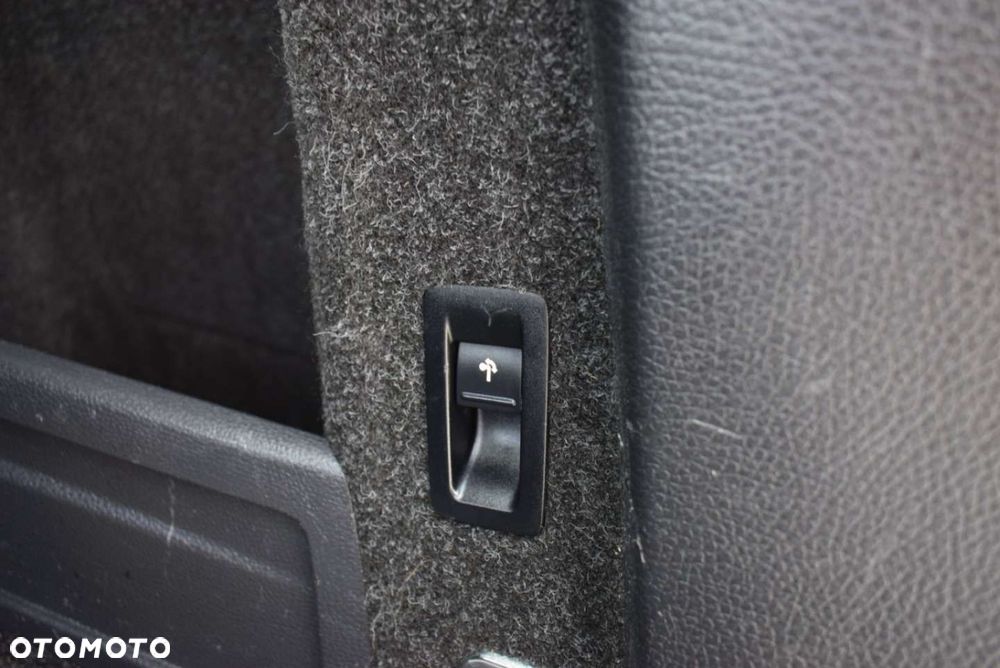 Volkswagen Passat - 26
