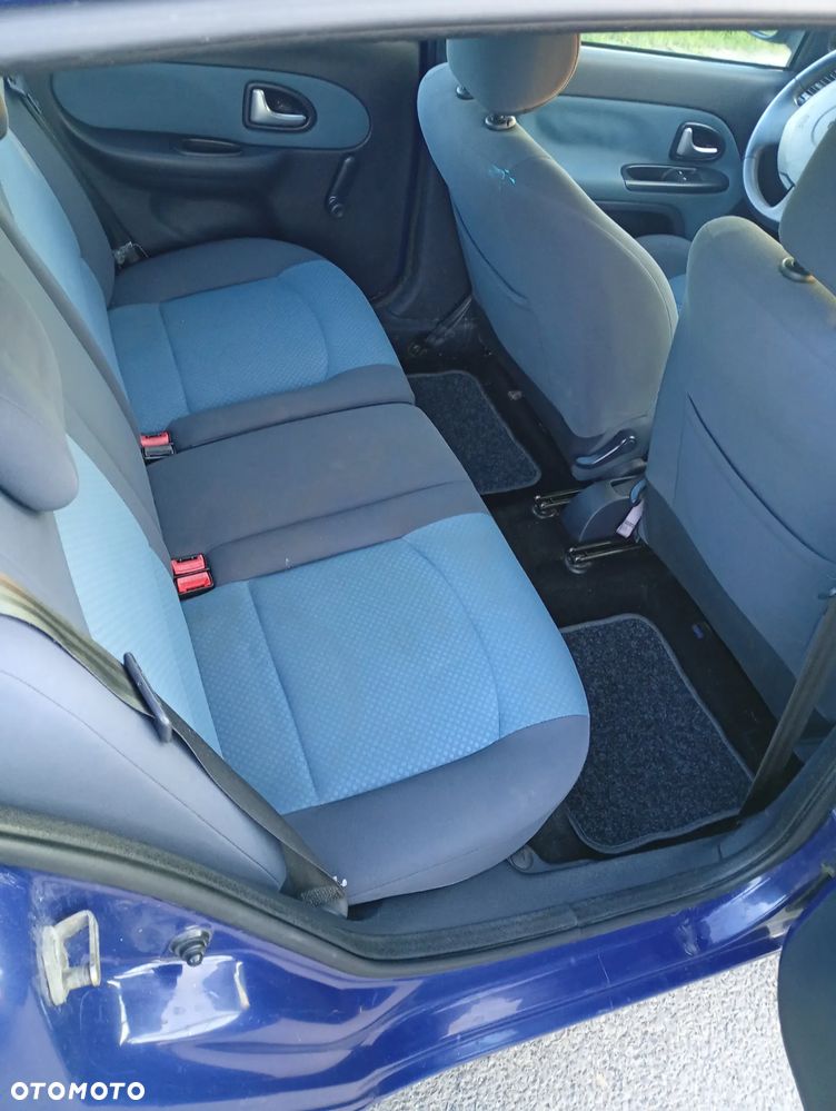 Renault Clio 1.2 Alize - 9