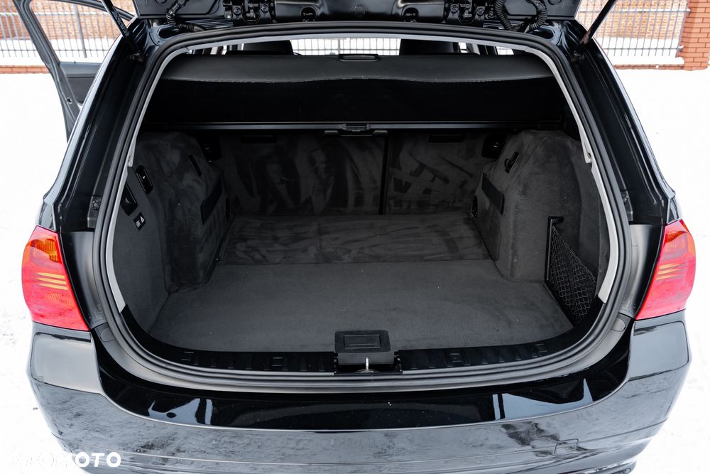 BMW Seria 3 320d DPF - 15