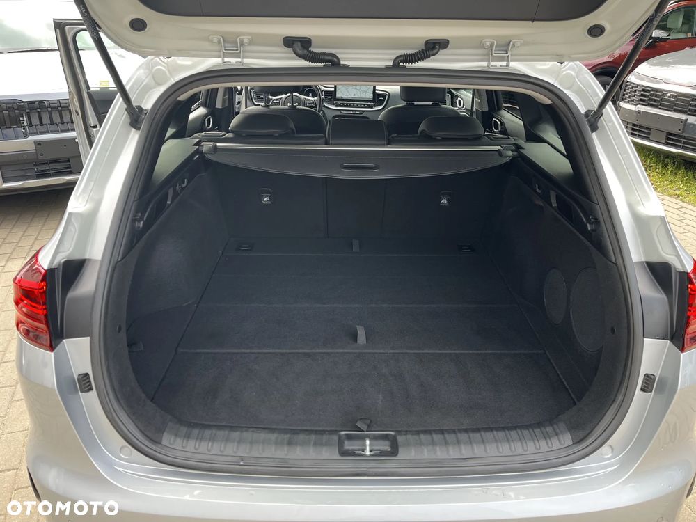 Kia Ceed 1.5 T-GDI L DCT - 17