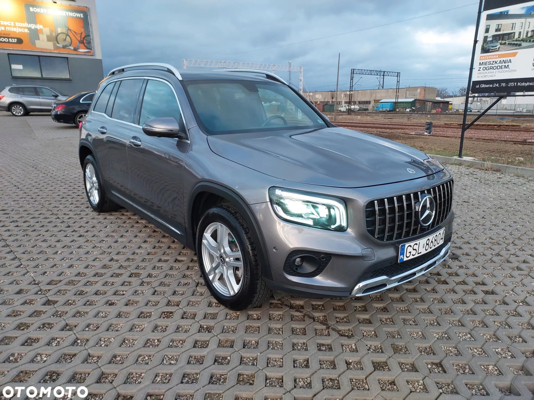 Mercedes-Benz GLB 250 4-Matic 8G-DCT - 1