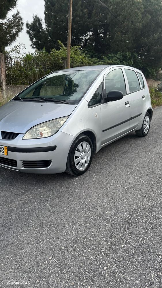 Mitsubishi Colt 1.1 Base - 1