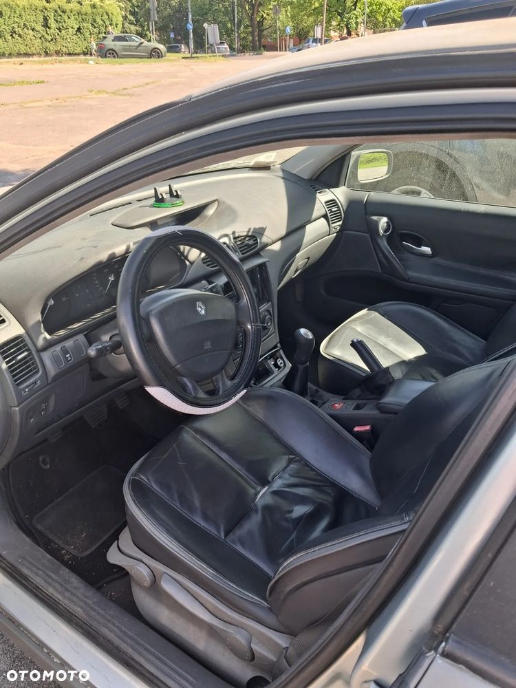Renault Laguna 1.9 dCi Expression - 3