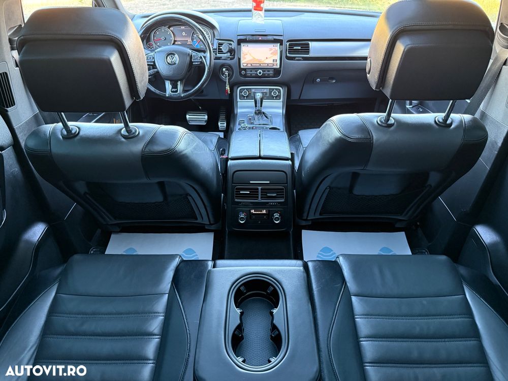 Volkswagen Touareg 3.0 V6 TDI BMT - 9