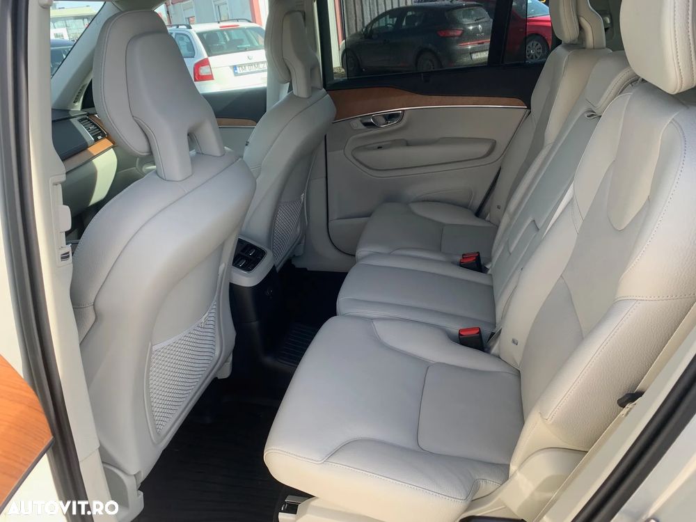 Volvo XC 90 - 15