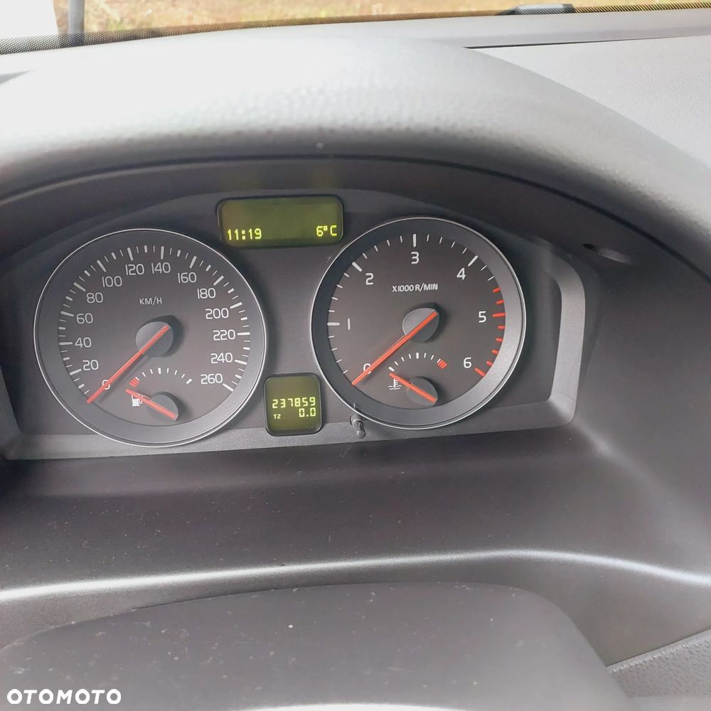 Volvo C30 1.6D DRIVe Momentum - 7