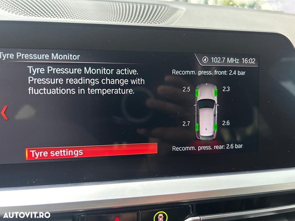 BMW Seria 3 320d Touring xDrive Aut. Sport Line - 28