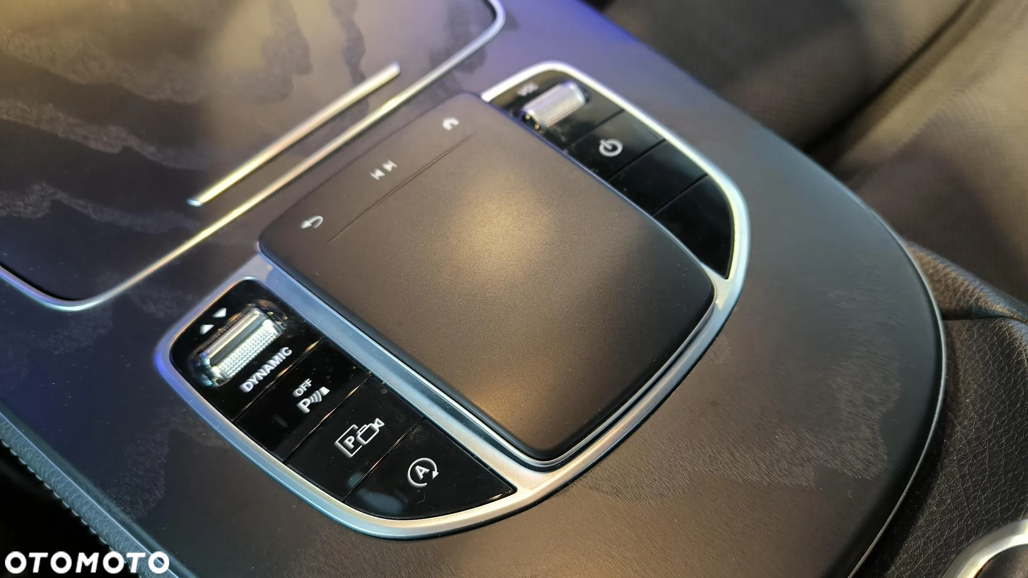 Mercedes-Benz Klasa E 220 d 4-Matic Avantgarde - 14
