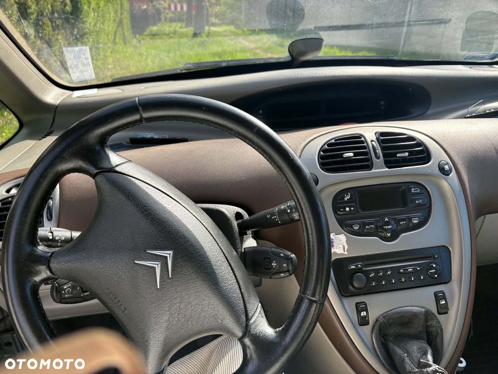 Citroën Xsara Picasso 1.6 HDI SX - 17