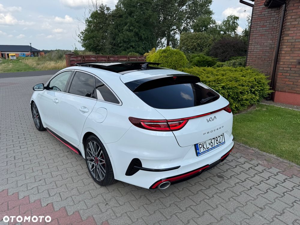Kia ProCeed 1.5 T-GDI GT Line DCT - 11