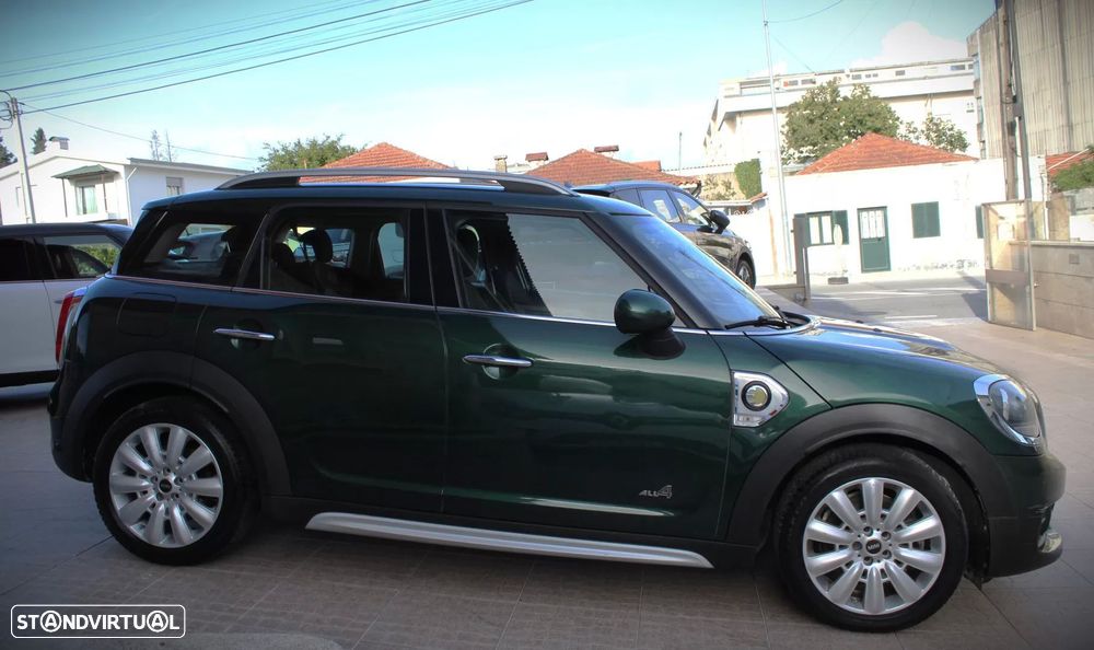 MINI Countryman Cooper SE ALL4 Auto - 4