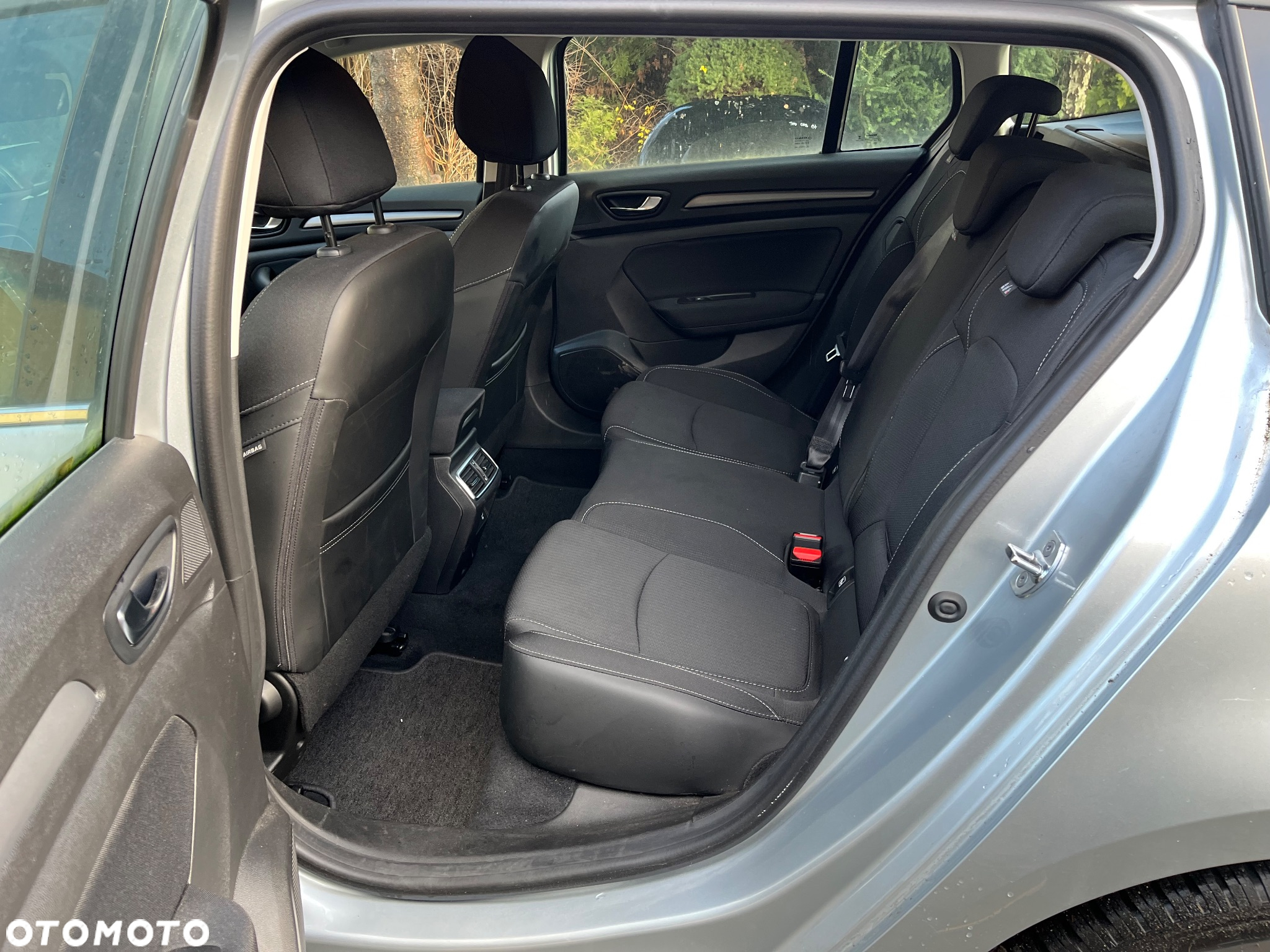 Renault Megane 1.6 E-TECH Plug-In Intens - 10