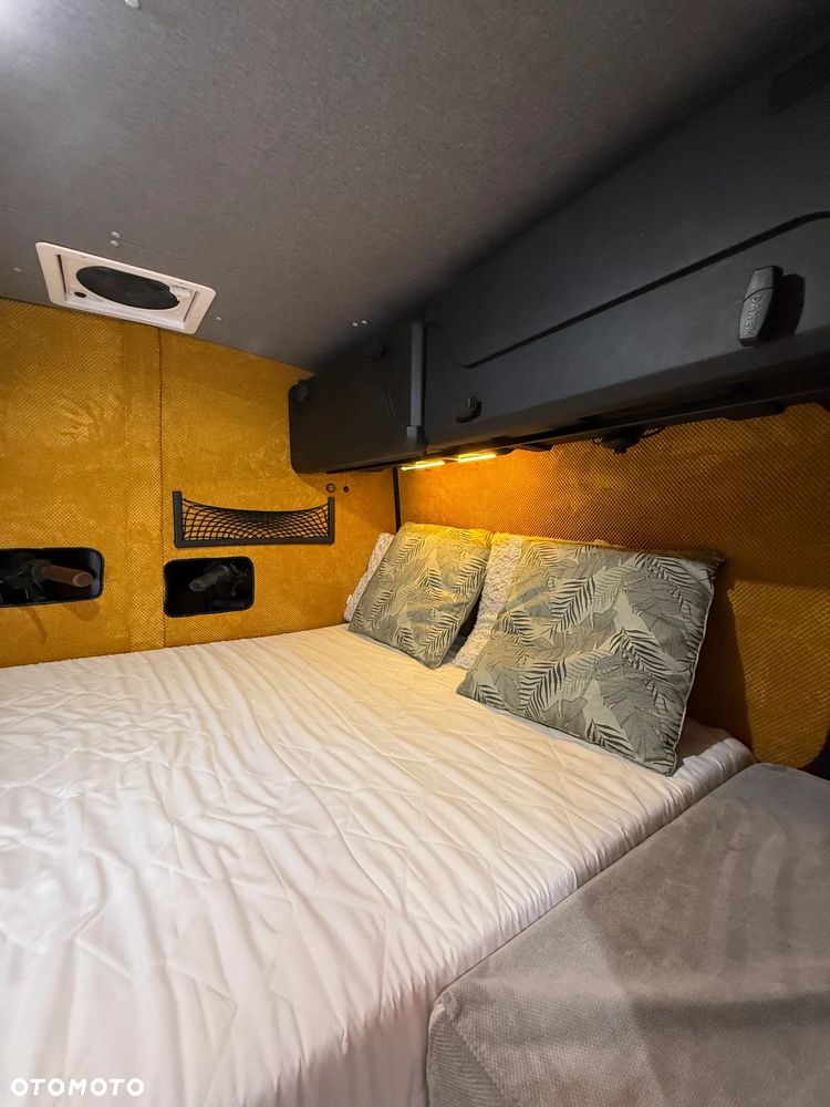 Ford Transit - 7