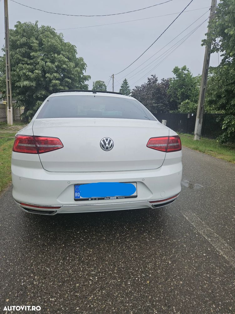 Volkswagen Passat 2.0 TDI SCR 4Mot DSG Highline - 4