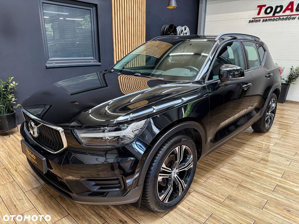 Volvo XC 40 T3 Momentum - 12