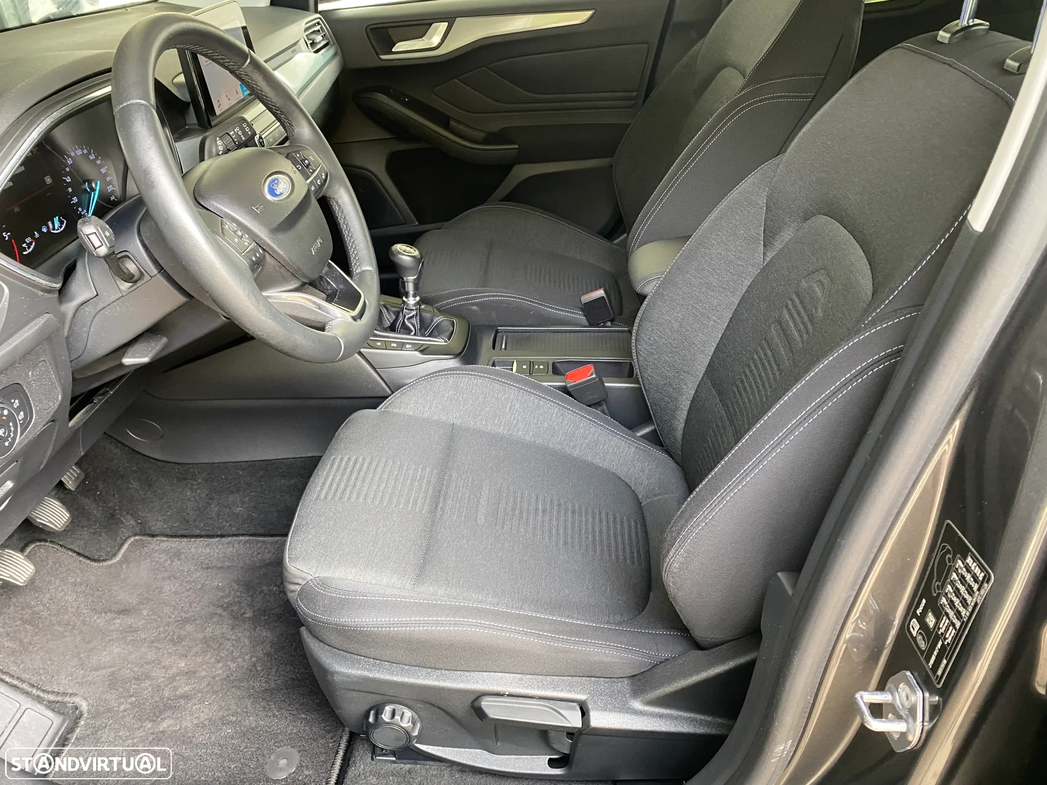 Ford Focus SW 1.5 TDCi EcoBlue Active X - 12
