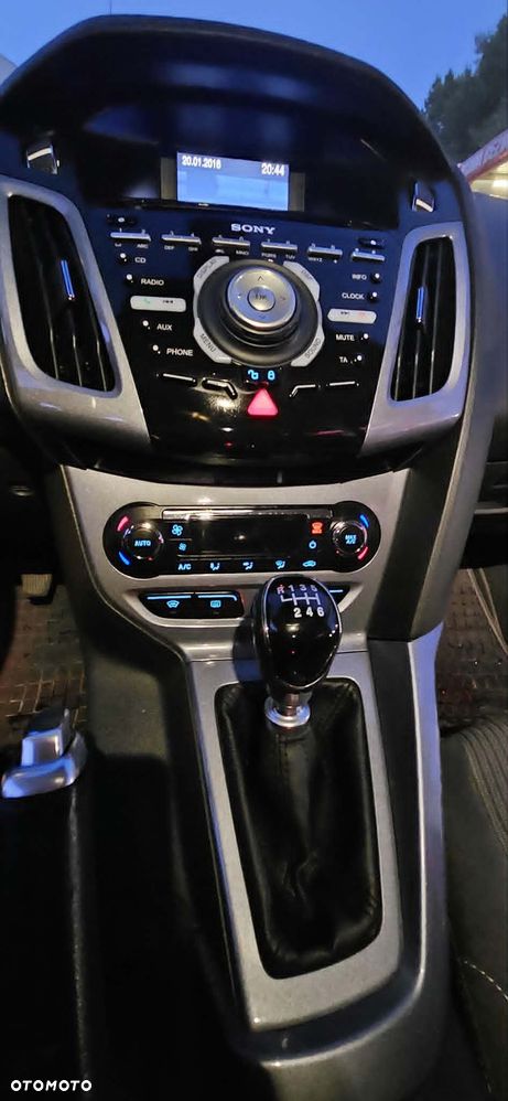 Ford Focus 1.6 EcoBoost Titanium - 8