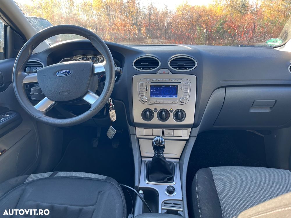 Ford Focus 1.6 TDCI 90 CP Trend - 10