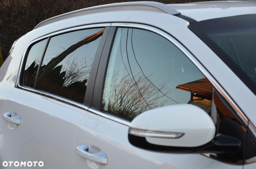 Kia Sportage 1.6 GDI 2WD ISG Dream-Team Edition - 37