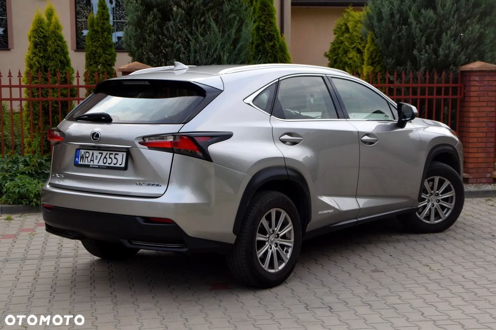 Lexus NX 300h Elite AWD - 14