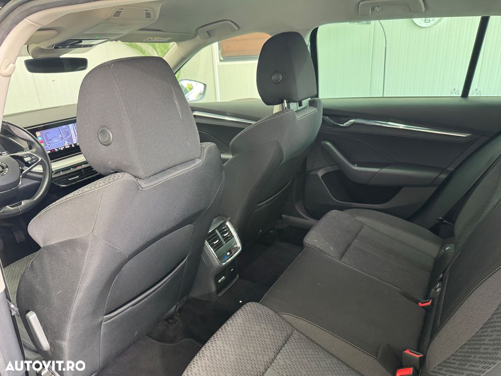 Skoda Octavia 2.0 TDI DSG Style - 13