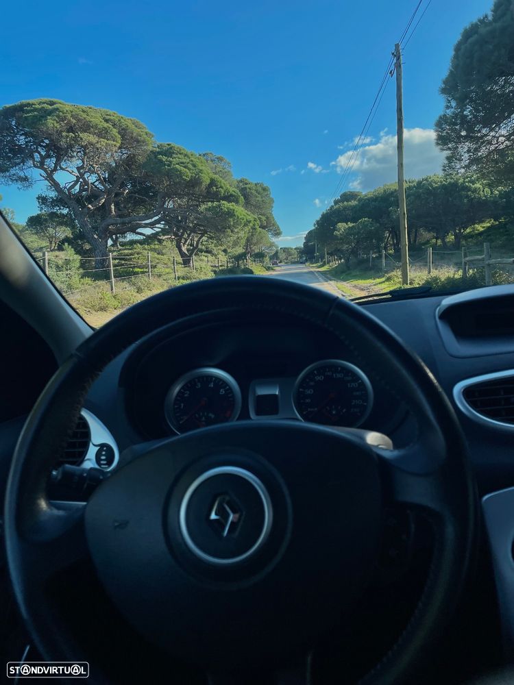 Renault Clio 1.2 16V Dynamique - 6