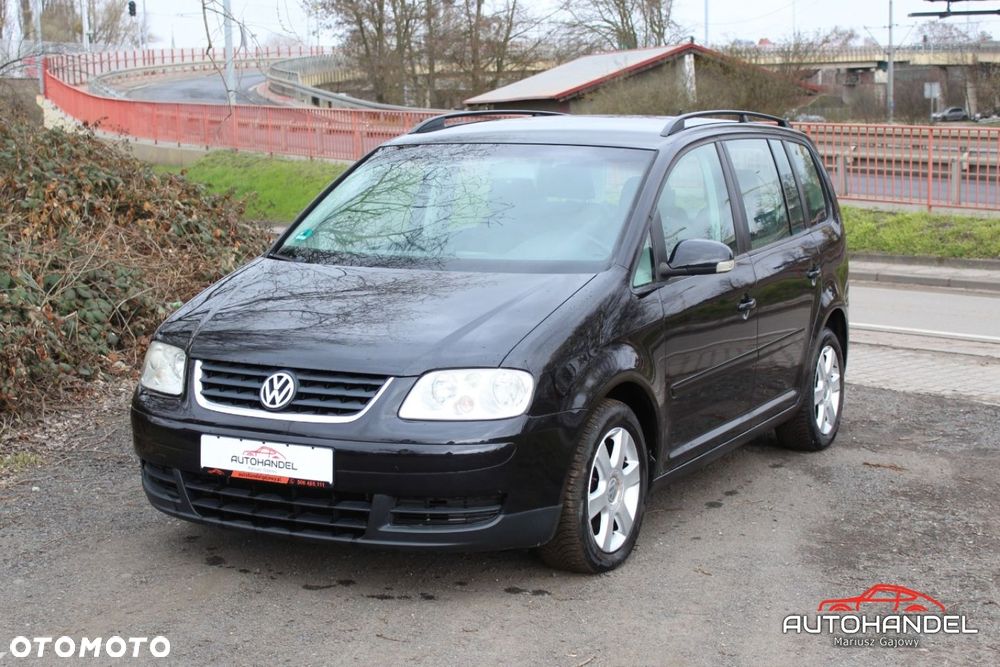 Volkswagen Touran - 3