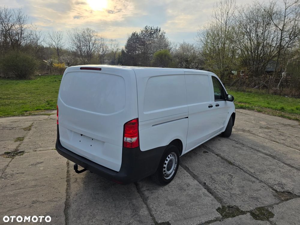 Mercedes-Benz Vito 447 klima Tempomat 145700 km long silnik 2,2 vivaro trafic custom - 3