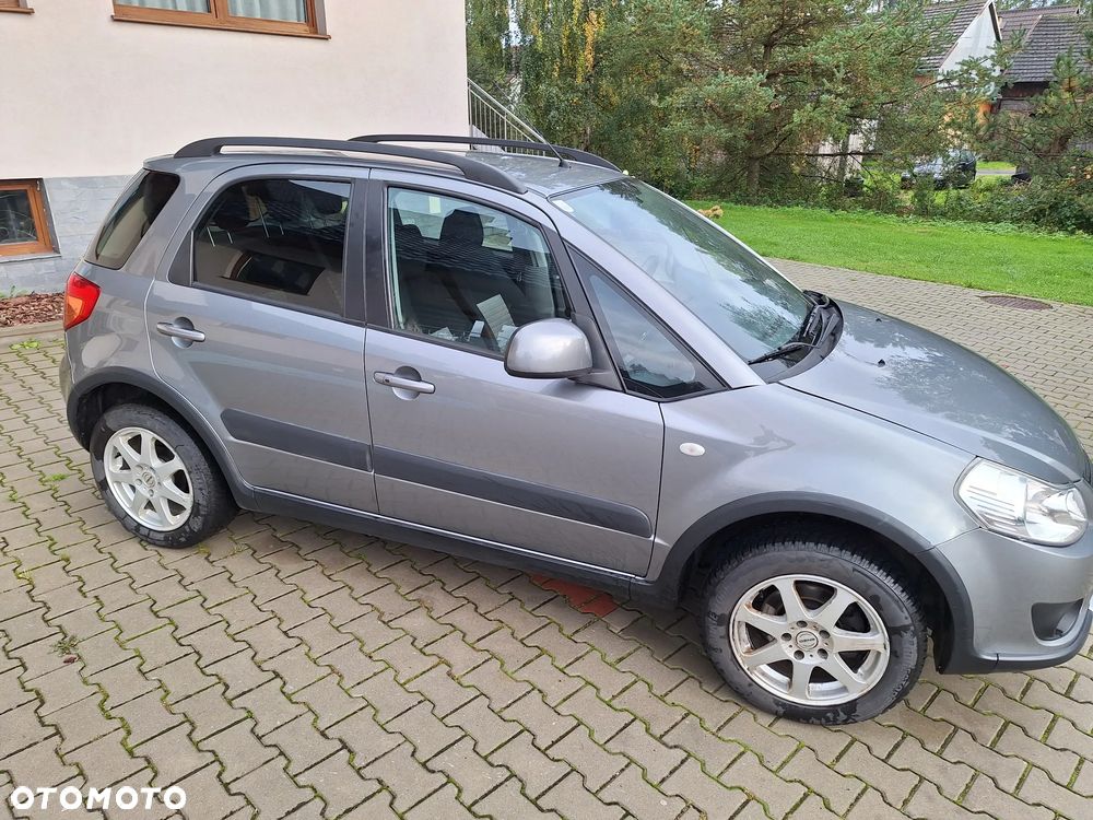 Suzuki SX4 1.6 GS / Premium 4WD - 21