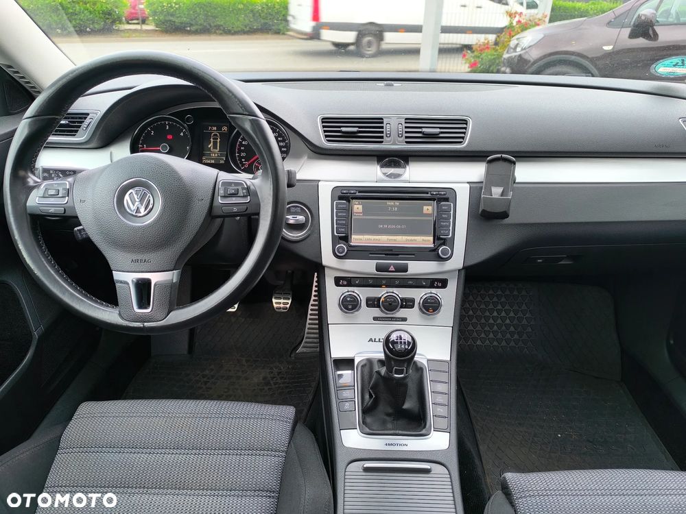 Volkswagen Passat Alltrack 2.0 TDI BlueMotion Technology - 15