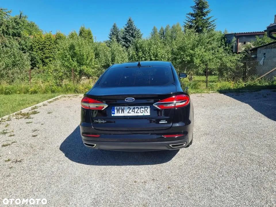 Ford Fusion 2.0 EcoBoost Titanium - 4