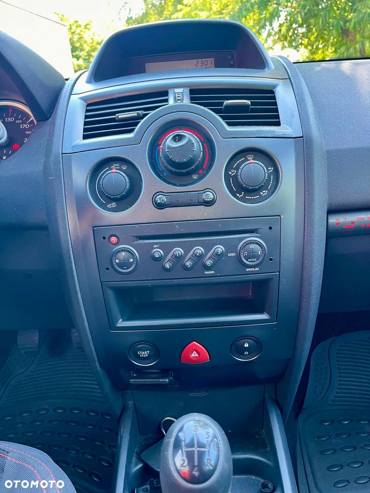 Renault Megane - 23
